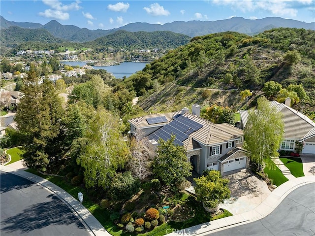 184 Halsbury Ct, Lake Sherwood, CA 91361 - aerial view featuring a water and mountain view