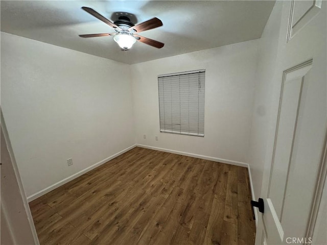 52415 Avenida Vallejo Ln, Quinta, CA 92253 - empty room with a ceiling fan, wood finished floors, and baseboards