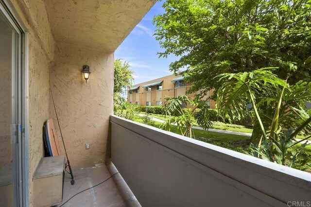 6955 Alvarado Rd Unit 30, San Diego, CA 92120 - view of balcony