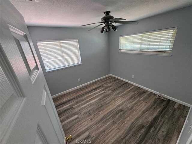 13208 Berkeley Ln, Victorville, CA 92392 - photo 22