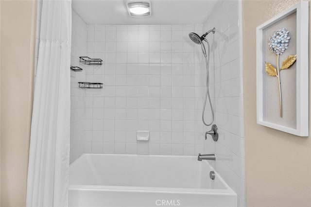 102 Rose Arch Unit 23, Irvine, CA 92620 - full bath featuring shower / bathtub combination with curtain