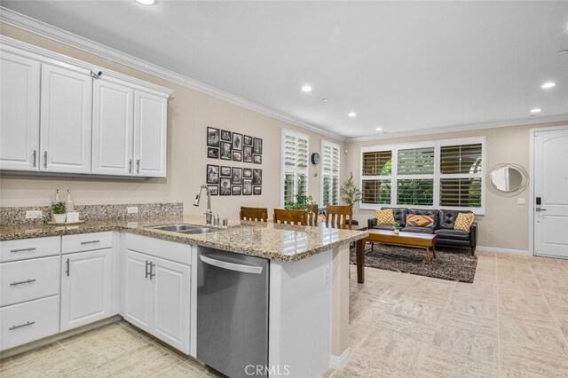 102 Rose Arch Unit 23, Irvine, CA 92620 - photo 15