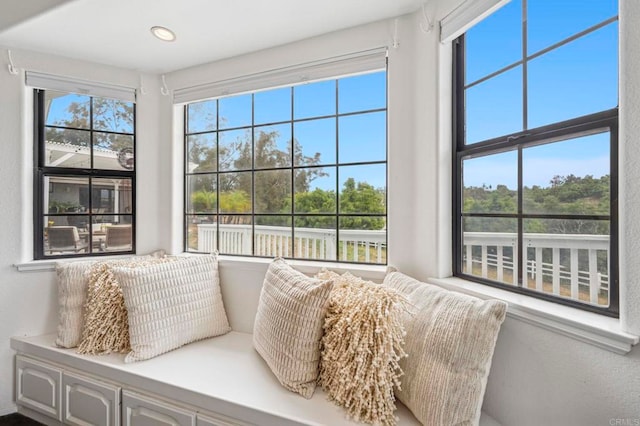 3048 Jason Rd, Fallbrook, CA 92028 - sitting room featuring recessed lighting