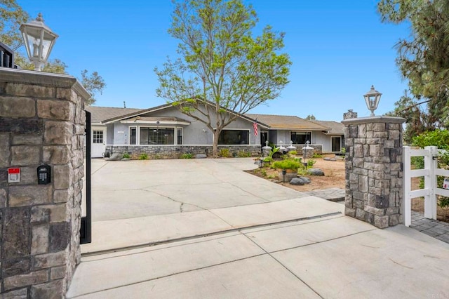 3048 Jason Rd, Fallbrook, CA 92028 - view of front facade with stucco siding