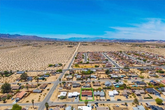 bird's eye view featuring a residential view and a mountain view