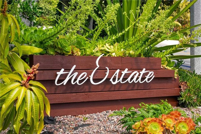 2516 Temple Hills Dr, Laguna Beach, CA 92651 - view of community / neighborhood sign