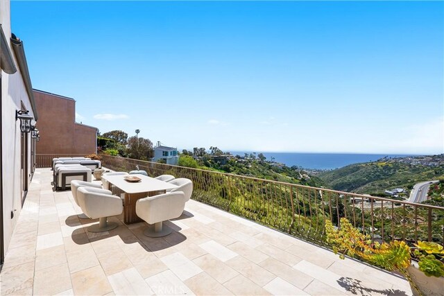 2516 Temple Hills Dr, Laguna Beach, CA 92651 - view of patio / terrace featuring outdoor dining space