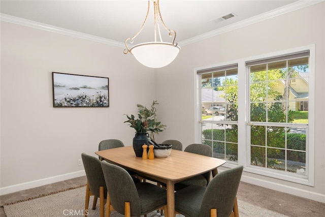 670 Grafton Park Dr, Chico, CA 95926 - carpeted dining area featuring crown molding, visible vents, and baseboards