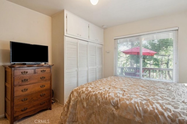 23697 Bowl Rd, Crestline, CA 92325 - bedroom featuring light colored carpet and a closet