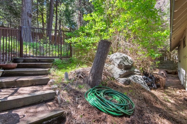 23697 Bowl Rd, Crestline, CA 92325 - view of yard featuring fence
