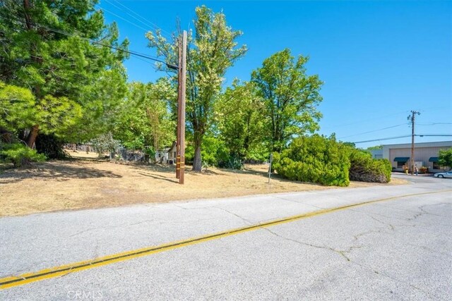 5985 Dolores Ave, Atascadero, CA 93422 - view of road