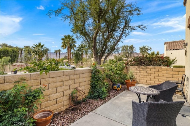 79260 Cool Reflection Ln, Quinta, CA 92253 - view of patio with fence