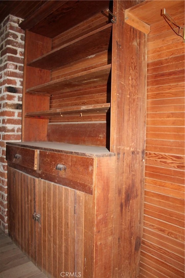 details featuring wood walls