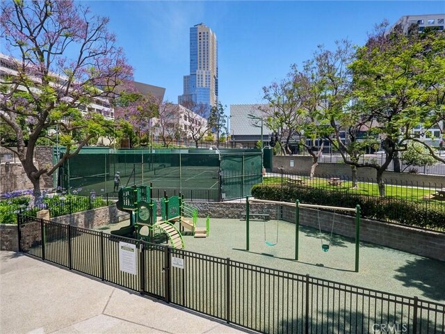800 W 1st St Unit 710, Los Angeles, CA 90012 - view of community