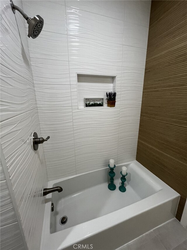 1449 W 45th St, Los Angeles, CA 90062 - full bathroom with a shower and a bath