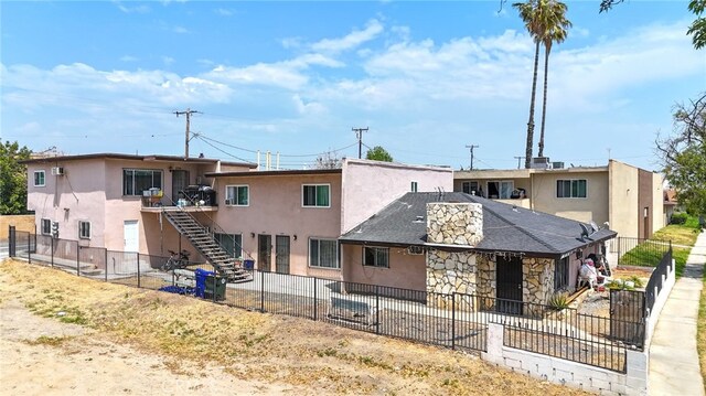 264 W Jackson St, Rialto, CA 92376 - photo 1