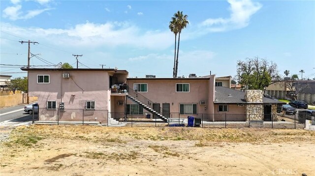 264 W Jackson St, Rialto, CA 92376 - photo 5