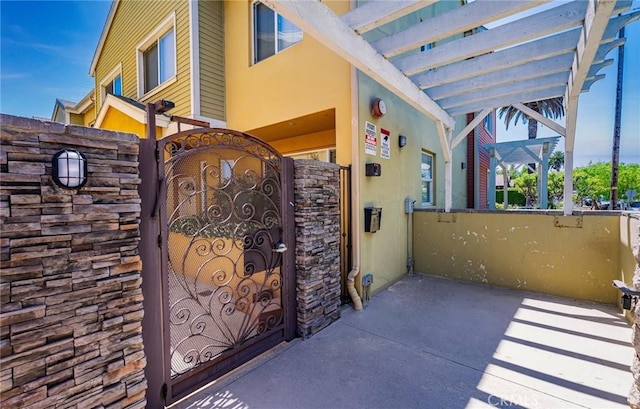 1500 Pine Ave Unit 19, Long Beach, CA 90813 - view of patio / terrace with a gate and a fenced front yard
