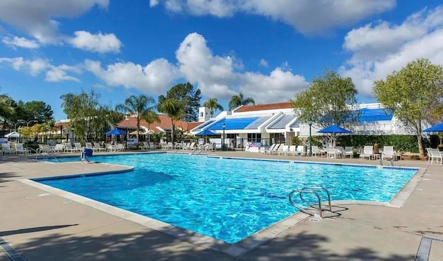4704 Cordoba Way, Oceanside, CA 92056 - pool with a patio area
