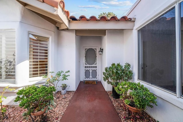 4704 Cordoba Way, Oceanside, CA 92056 - property entrance with stucco siding