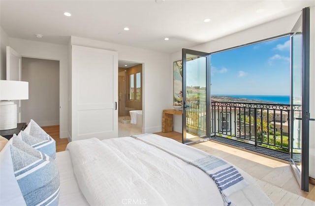 4 Sunset Cv, Newport Coast, CA 92657 - bedroom with baseboards, ensuite bath, recessed lighting, and access to exterior