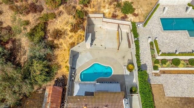 9653 La Tuna Canyon Rd, Sun Valley, CA 91352 - birds eye view of property