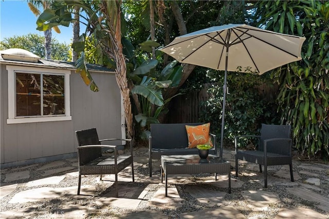 10633 Chiquita St, Toluca Lake, CA 91602 - view of patio / terrace with fence