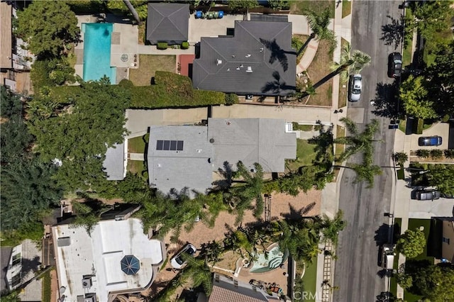 10633 Chiquita St, Toluca Lake, CA 91602 - view of property location with a pool area