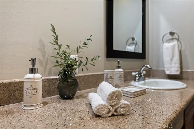 10633 Chiquita St, Toluca Lake, CA 91602 - bathroom featuring vanity
