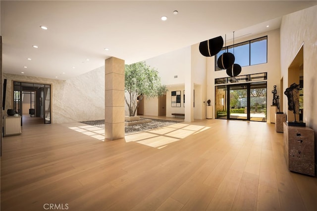 25079 Jim Bridger Rd, Hidden Hills, CA 91302 - view of common area