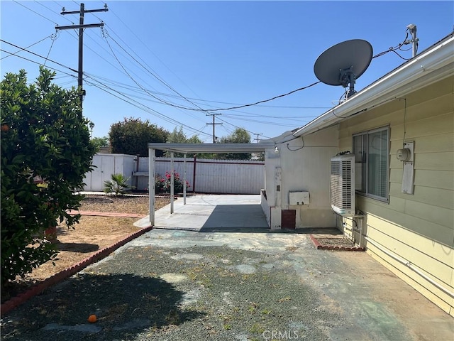 28960 Olympia Way, Menifee, CA 92586 - fenced backyard with a patio and an attached carport