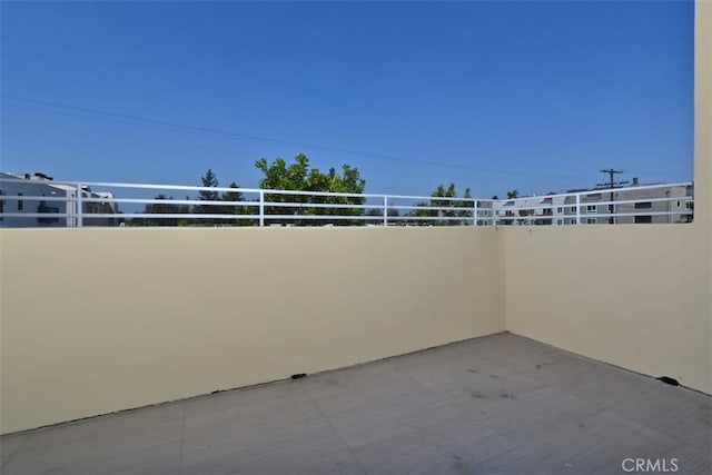 5016 Bakman Ave Unit 306, North Hollywood, CA 91601 - view of patio / terrace