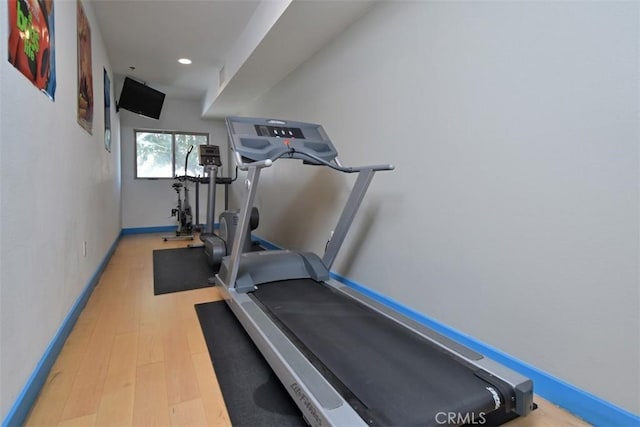 5016 Bakman Ave Unit 306, North Hollywood, CA 91601 - workout area with baseboards, visible vents, recessed lighting, and wood finished floors