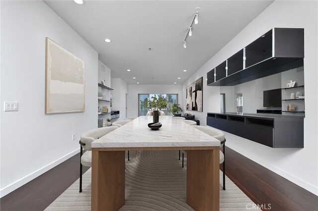 5016 Bakman Ave Unit 306, North Hollywood, CA 91601 - dining area featuring light wood-style flooring, baseboards, and recessed lighting