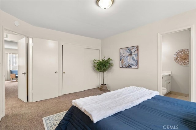 660 Stanley Ave, Long Beach, CA 90814 - carpeted bedroom featuring ensuite bathroom and a closet