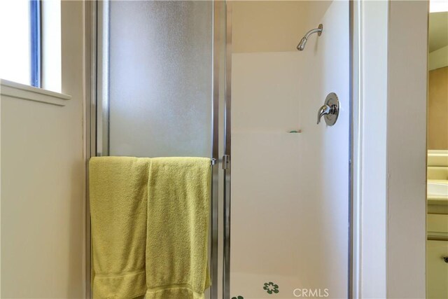 60027 Cascadel Dr S, North Fork, CA 93643 - bathroom featuring a stall shower