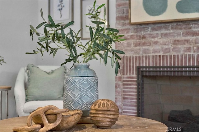 21820 Dumetz Rd, Woodland Hills, CA 91364 - detailed view of a brick fireplace