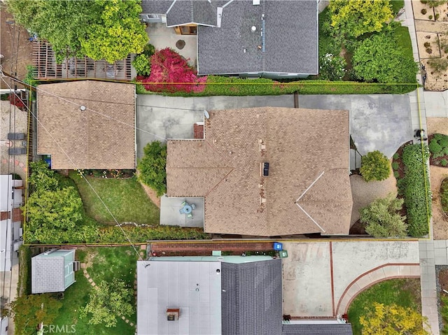 21820 Dumetz Rd, Woodland Hills, CA 91364 - view of subject property