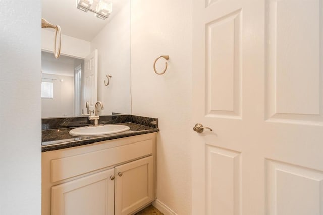 9860 Dale Ave Unit D10, Spring Valley, CA 91977 - bathroom with vanity
