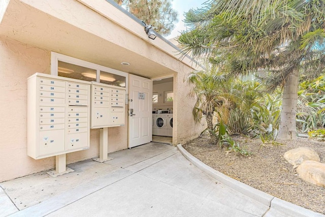 9860 Dale Ave Unit D10, Spring Valley, CA 91977 - view of community with mail area and washer and clothes dryer