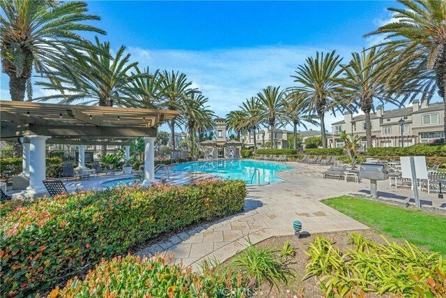 19328 Surfwave Dr, Huntington Beach, CA 92648 - photo 5
