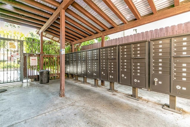 17151 Roscoe Blvd Unit 21, Northridge, CA 91325 - view of community featuring mail area