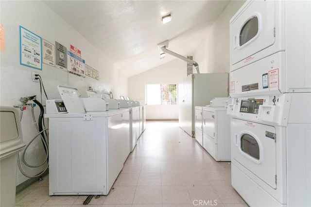 17151 Roscoe Blvd Unit 21, Northridge, CA 91325 - community laundry with washer and clothes dryer and stacked washer / dryer