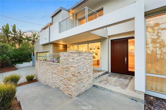 1145 E Grandview Ave, Sierra Madre, CA 91024 - property entrance featuring stucco siding