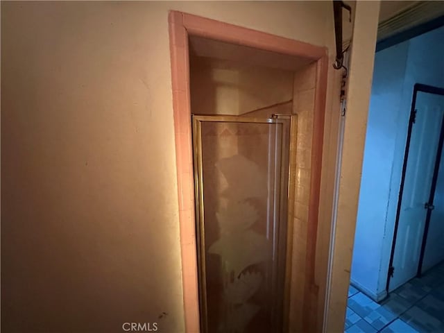 606 W 57th St, Los Angeles, CA 90037 - full bath with a stall shower