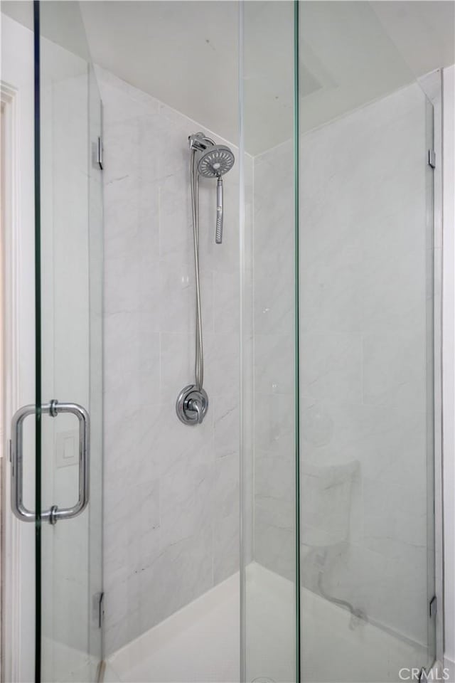 3500 W Manchester Blvd Unit 15, Inglewood, CA 90305 - full bath featuring a shower stall