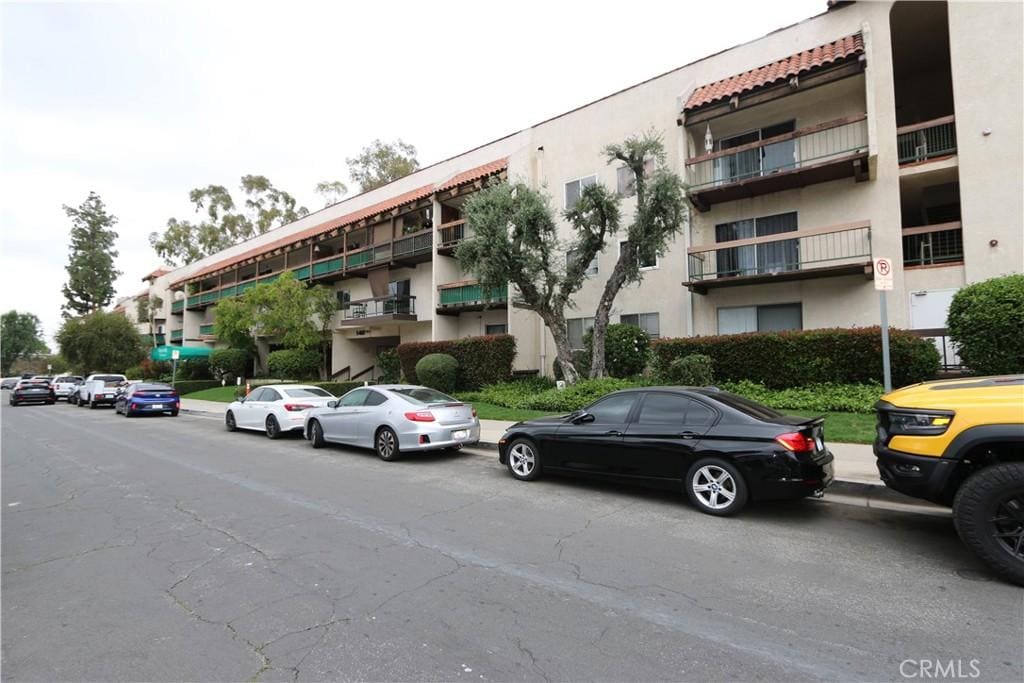 5460 White Oak Ave Unit C101, Encino, CA 91316 - photo 2