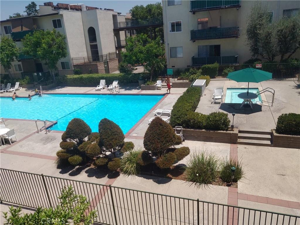 5460 White Oak Ave Unit C101, Encino, CA 91316 - photo 4