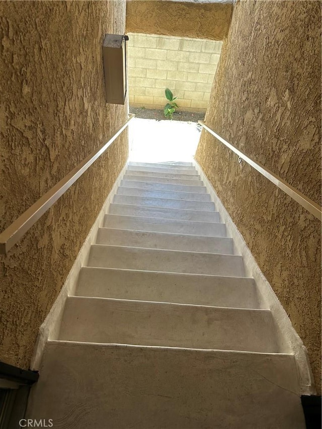 1501 S Atlantic Blvd Unit 3, Alhambra, CA 91803 - view of stairway