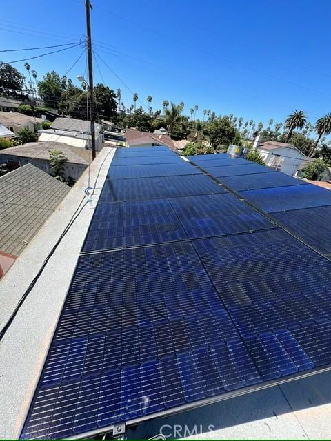 5507 S Manhattan Pl, Los Angeles, CA 90062 - view of exterior details